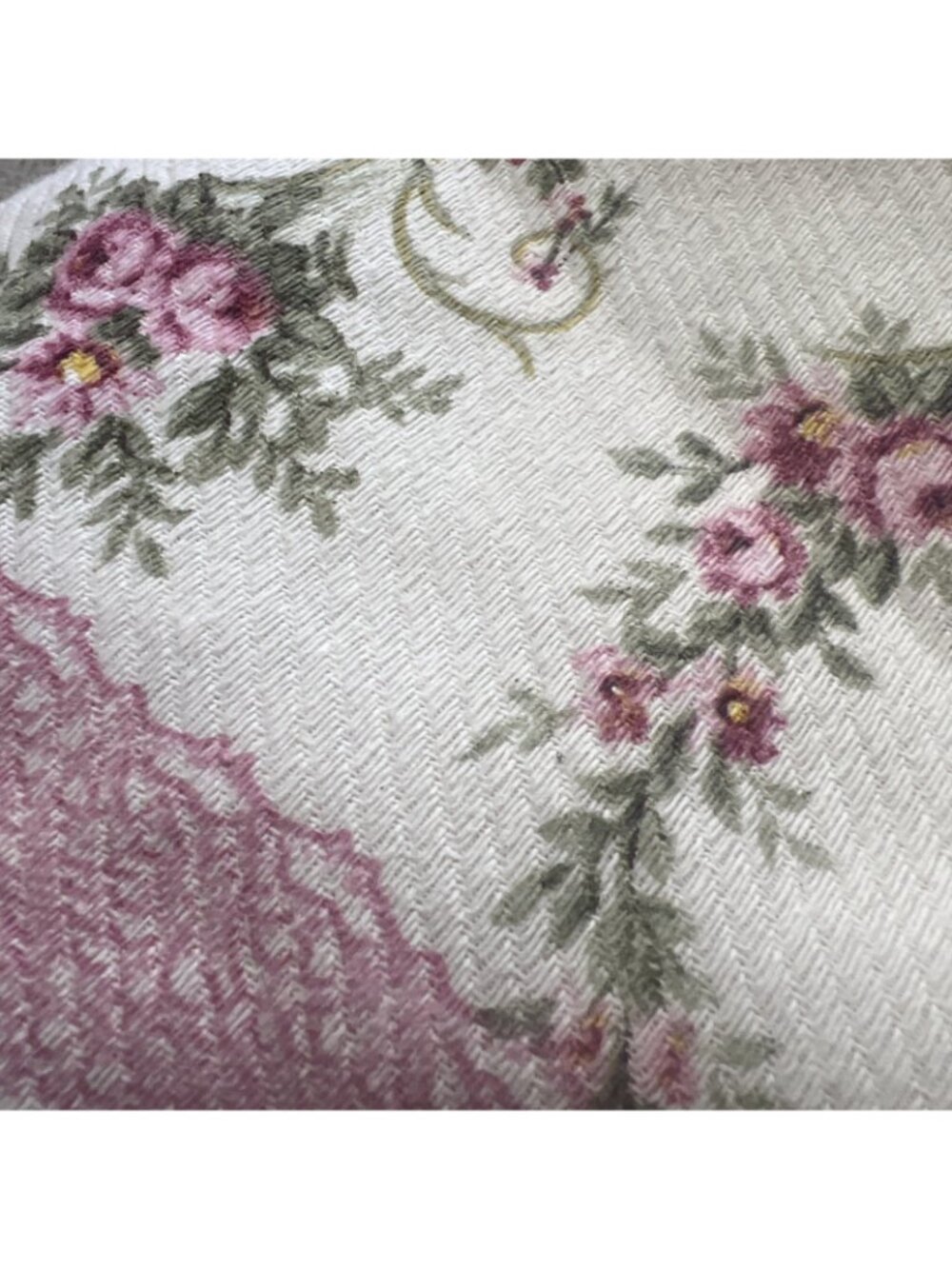 vtg shabby chic cottagecore roses cotton bed spread queen/full 80x44'' - Picture 8 of 8